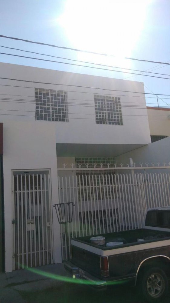 Casa de 3 dormitorios en Querétaro, Mexico No. 182779