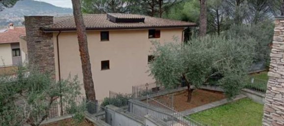 5-Zimmer Wohnung in Perugia, Italy, Nr. 42995 5