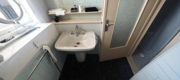 2 bedrooms House in San Mauro Torinese, Italy No. 336661 8