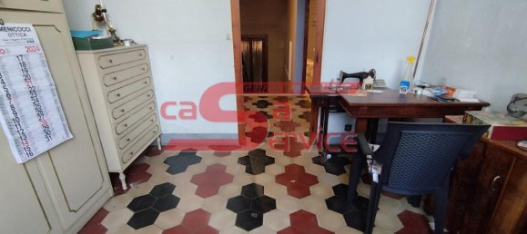 Casa de 6 habitaciónes en Massa e Cozzile, Italy No. 171900 14