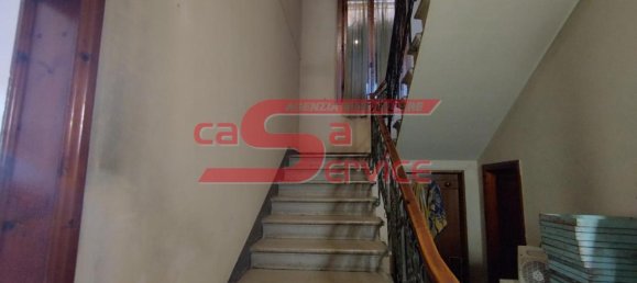 Casa de 6 habitaciónes en Massa e Cozzile, Italy No. 171900 3