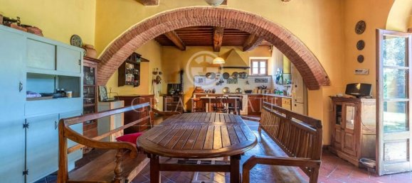 7 bedrooms House in Chiusi, Italy No. 77278 30