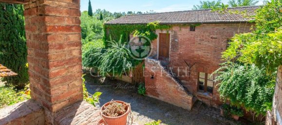 7 bedrooms House in Chiusi, Italy No. 77278 23