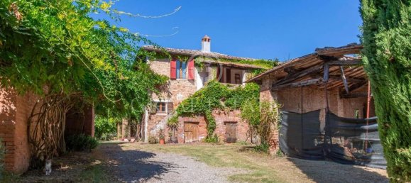 7 bedrooms House in Chiusi, Italy No. 77278 5