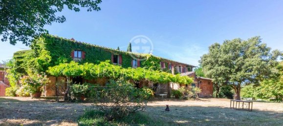 7 bedrooms House in Chiusi, Italy No. 77278 4