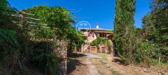 7 bedrooms House in Chiusi, Italy No. 77278 9