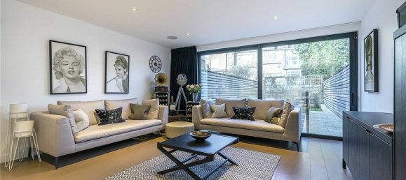 4 bedrooms House in London, United Kingdom No. 14197 15