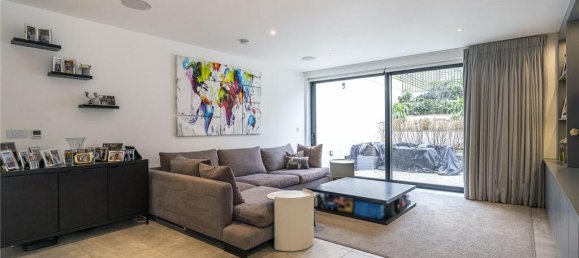 4 bedrooms House in London, United Kingdom No. 14197 37