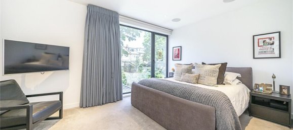 4 bedrooms House in London, United Kingdom No. 14197 41