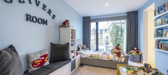 4 bedrooms House in London, United Kingdom No. 14197 52