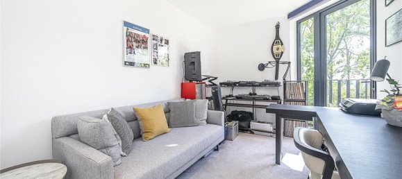 4 bedrooms House in London, United Kingdom No. 14197 54