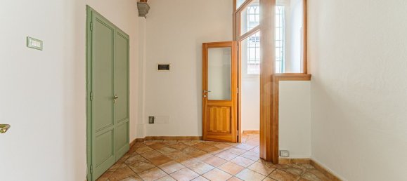 مكتب في Pistoia, Italy 173متر مربع رقم 342408 8