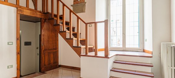 مكتب في Pistoia, Italy 173متر مربع رقم 342408 3