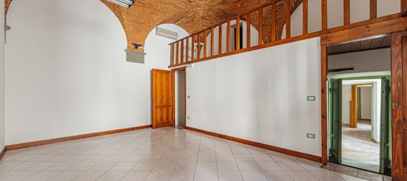 مكتب في Pistoia, Italy 173متر مربع رقم 342408 26