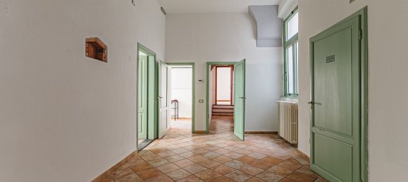 مكتب في Pistoia, Italy 173متر مربع رقم 342408 4