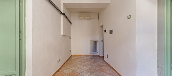 مكتب في Pistoia, Italy 173متر مربع رقم 342408 31