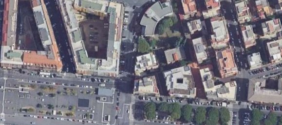 5 bedrooms Apartment in Rome, Italy No. 322470 4