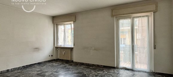 3 rooms Apartment in Verona, Italy No. 377375 3