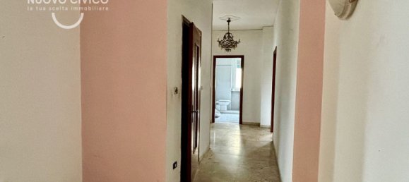 3 rooms Apartment in Verona, Italy No. 377375 7