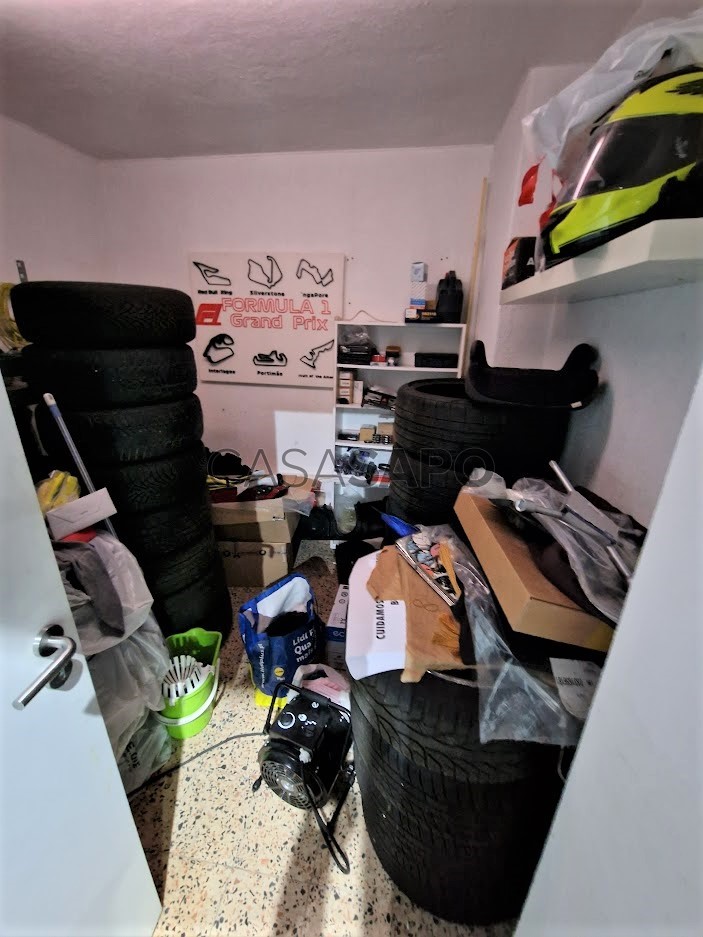 Entrepôt à Odivelas, Portugal 310m² No. 303996