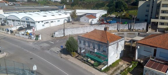 3 chambres Maison à Tavarede, Portugal No. 180370 3
