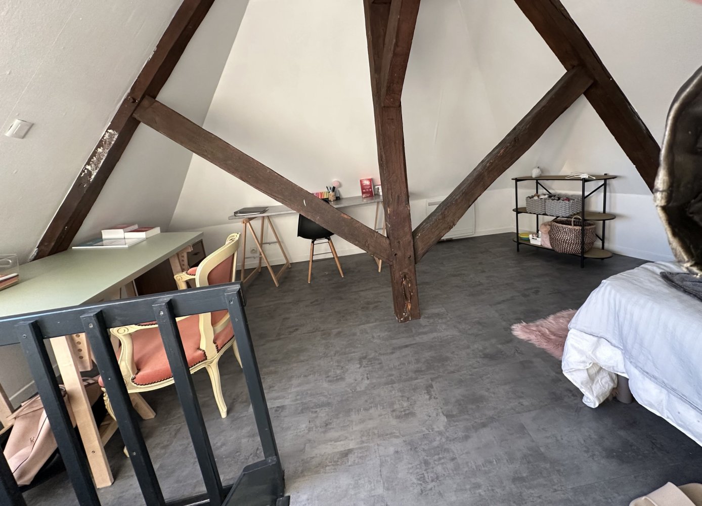  بناية في Douai, France 282متر مربع رقم 157791