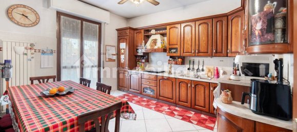 3 Schlafzimmer Wohnung in Monza, Italy, Nr. 215574 45