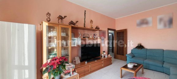 3 Schlafzimmer Wohnung in Monza, Italy, Nr. 215574 64