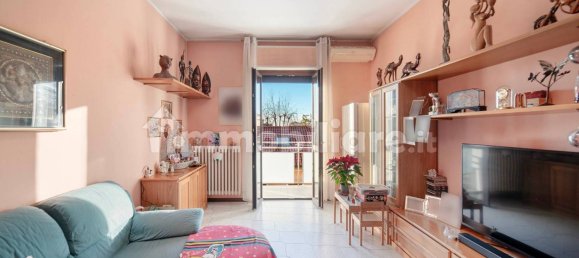 3 Schlafzimmer Wohnung in Monza, Italy, Nr. 215574 60