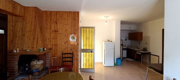 3 rooms Apartment in Civita d'Antino, Italy No. 111099 5