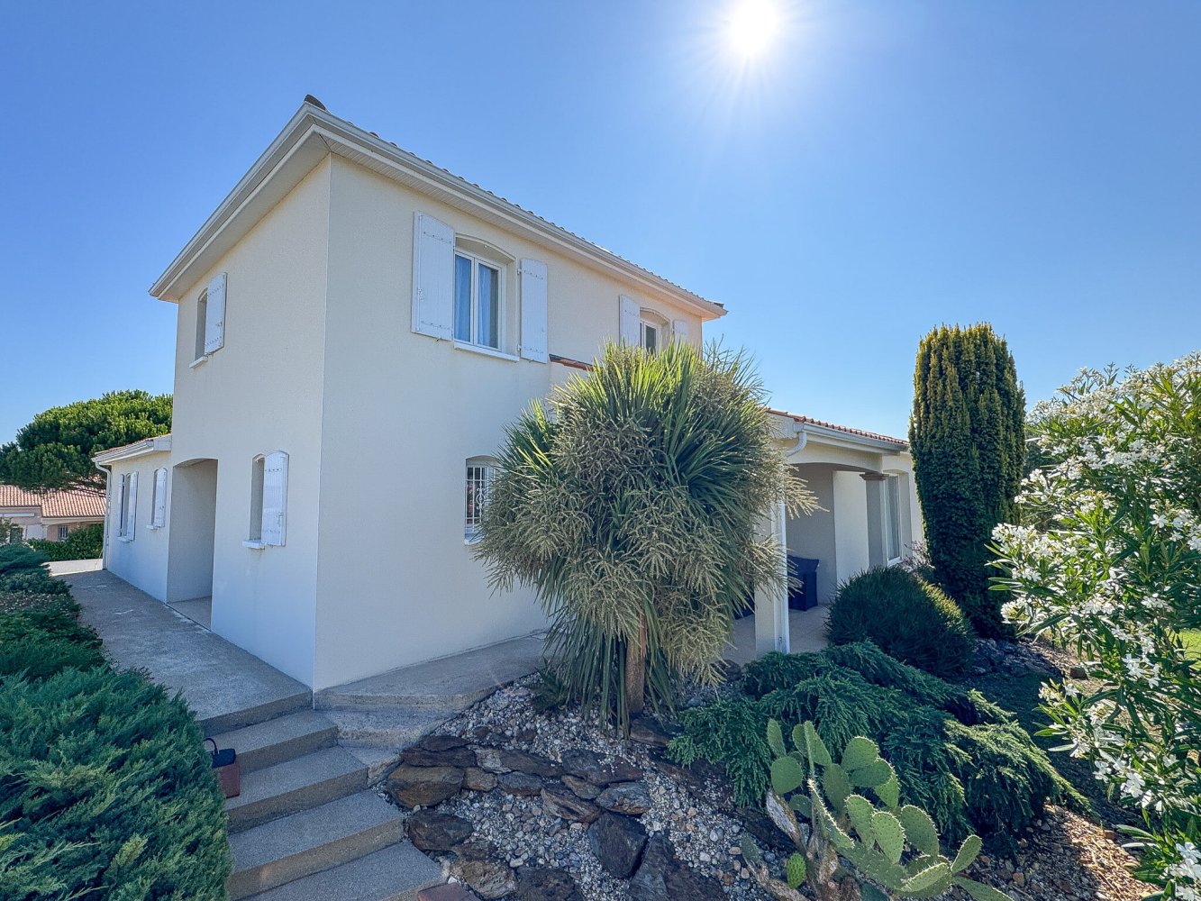 4 bedrooms Villa in Vaux-sur-Mer, France No. 303656