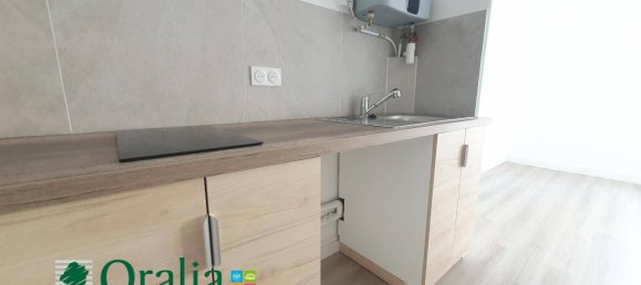 Studio in Grenoble, France No. 201163 4