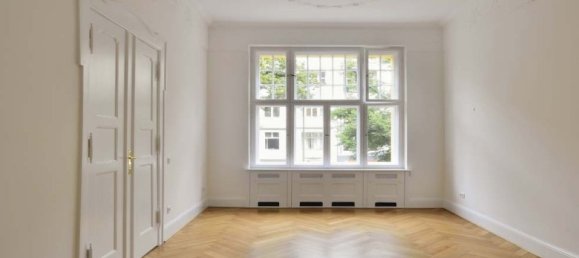 8 rooms Apartment in Charlottenburg, Germany No. 92885 3