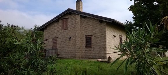 8 rooms Villa in Montefiore dell'Aso, Italy No. 163063 3