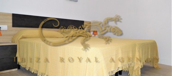 1 bedroom Apartment in Ibiza town, Spain No. 876 5