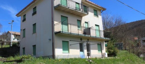 Casa de 5 dormitorios en Urbe, Italy No. 253713 7