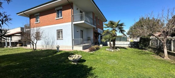 8 rooms Villa in Crescentino, Italy No. 144630 2