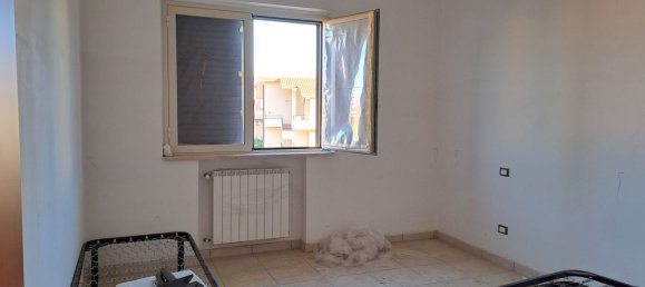 3غرفة شقة في Oliveri, Italy رقم 112692 11