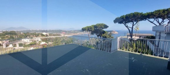 11 rooms Villa in Pozzuoli, Italy No. 22653 13