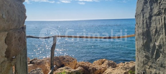 3 bedrooms Villa in Avola, Italy No. 316968 12