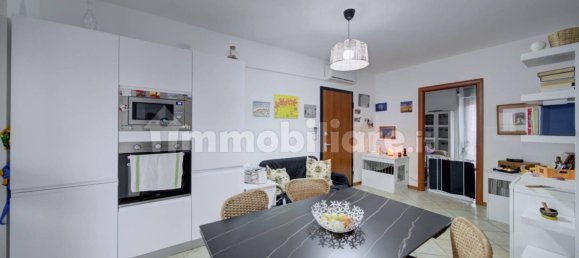 2 bedrooms Apartment in Grugliasco, Italy No. 375325 3