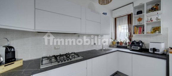 2 bedrooms Apartment in Grugliasco, Italy No. 375325 4