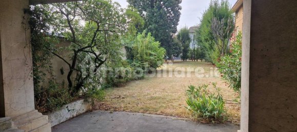 8 bedrooms Villa in Fontanella, Italy No. 180025 18