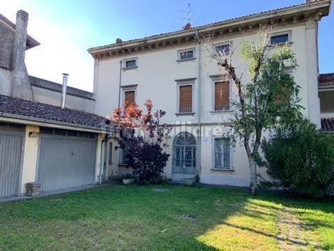 8 bedrooms Villa in Fontanella, Italy No. 180025