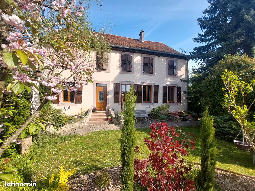 Дом с 4 спальнями в Эрстрофф, Франция № 268583