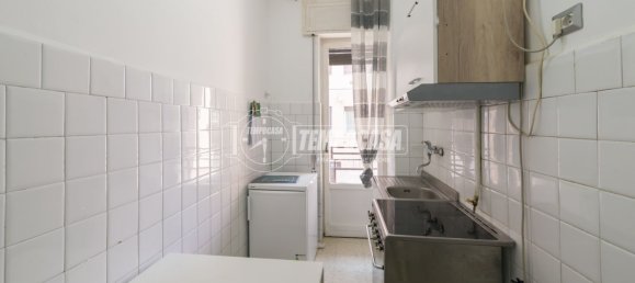 2 rooms Apartment in Milan, Italy No. 274447 6