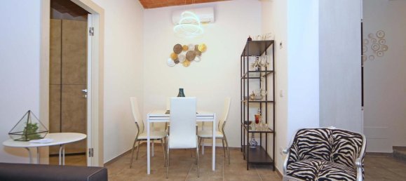 1 bedroom Apartment in Siena, Italy No. 65441 4