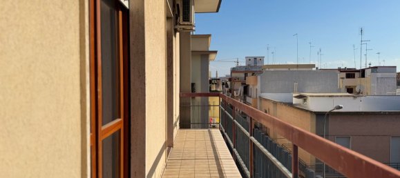 3 bedrooms Apartment in Andria, Italy No. 321163 8