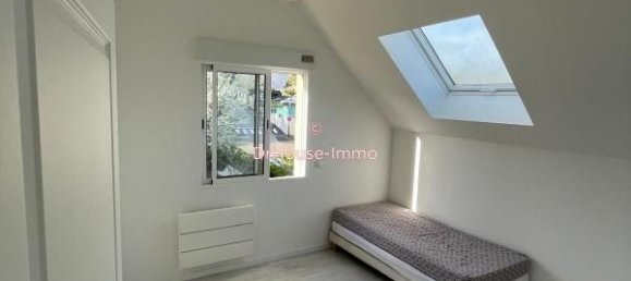 4 bedrooms House in Monthyon, France No. 151191 10