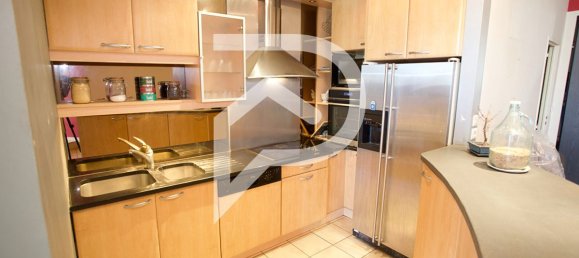 2 chambres Appartement à Villefranche-sur-Saône, France No. 201052 2